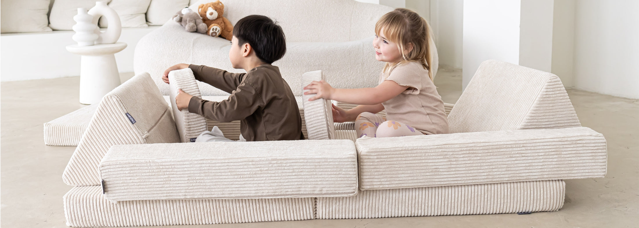 Loungey Australia's Favourite Play Couch — free download