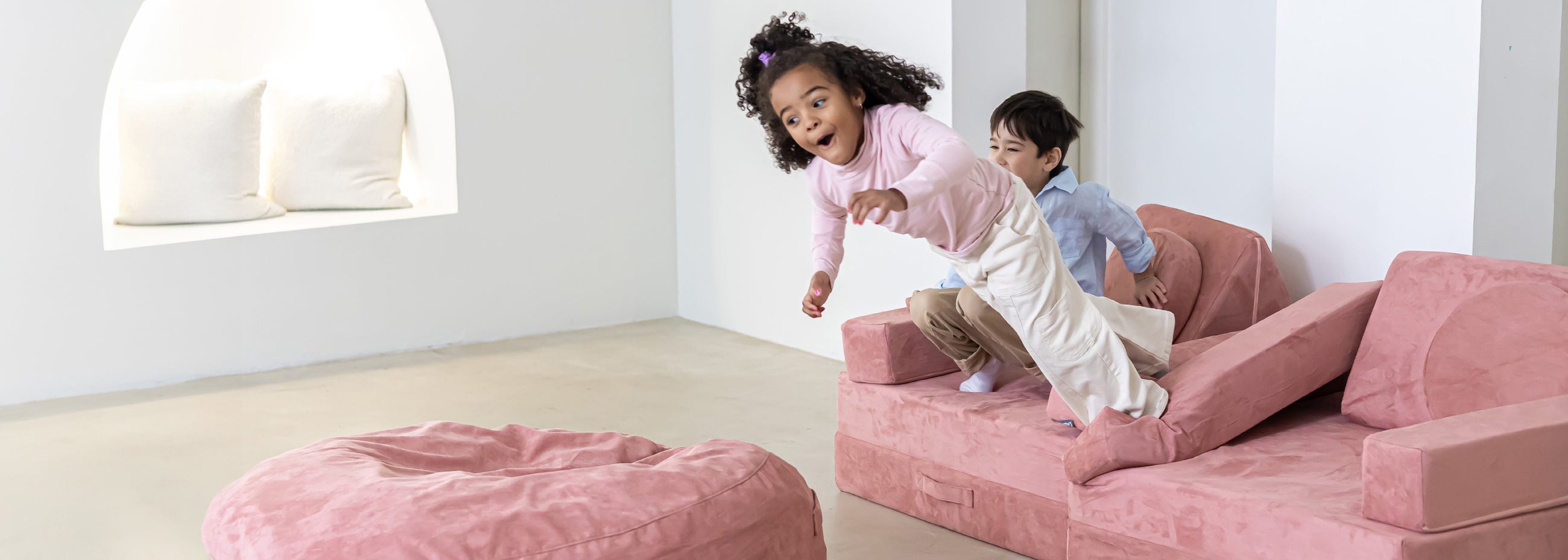 Loungey Australia's Favourite Play Couch — free download